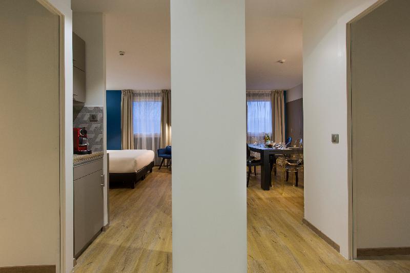 Roi Soleil Prestige Strasbourg Hotel Schiltigheim Exterior foto