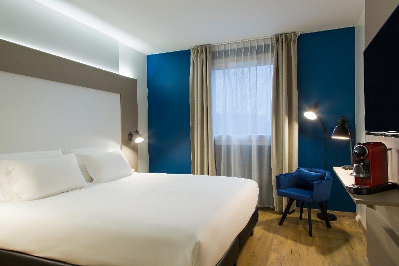 Roi Soleil Prestige Strasbourg Hotel Schiltigheim Exterior foto